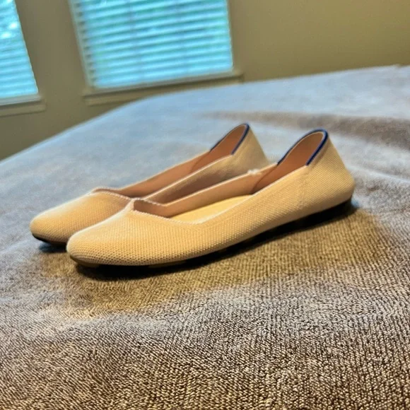 Rothy’s Ballet Flats in Blush Pink - Picture 3 of 7